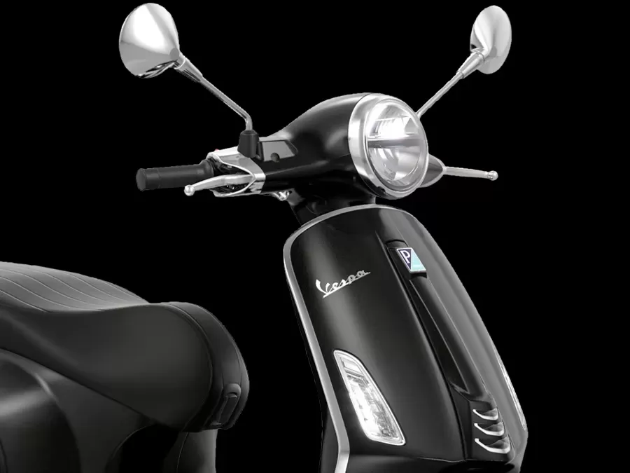 Vespa Electric 2024 Black Front View